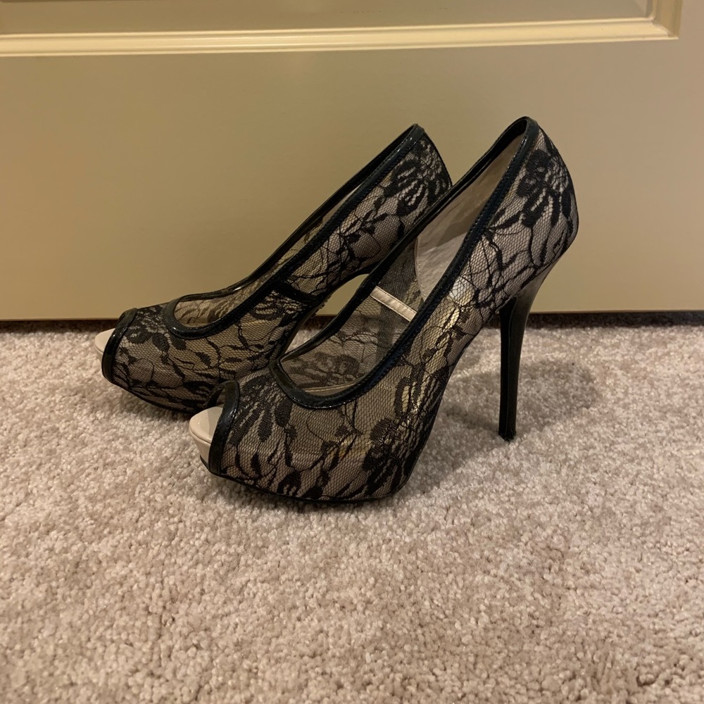 Jennifer Lopez Black Lace Stiletto Heels